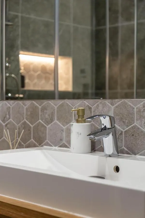 בודפשט Luxurious & Spacious Central Apartment In The Kertesz Street