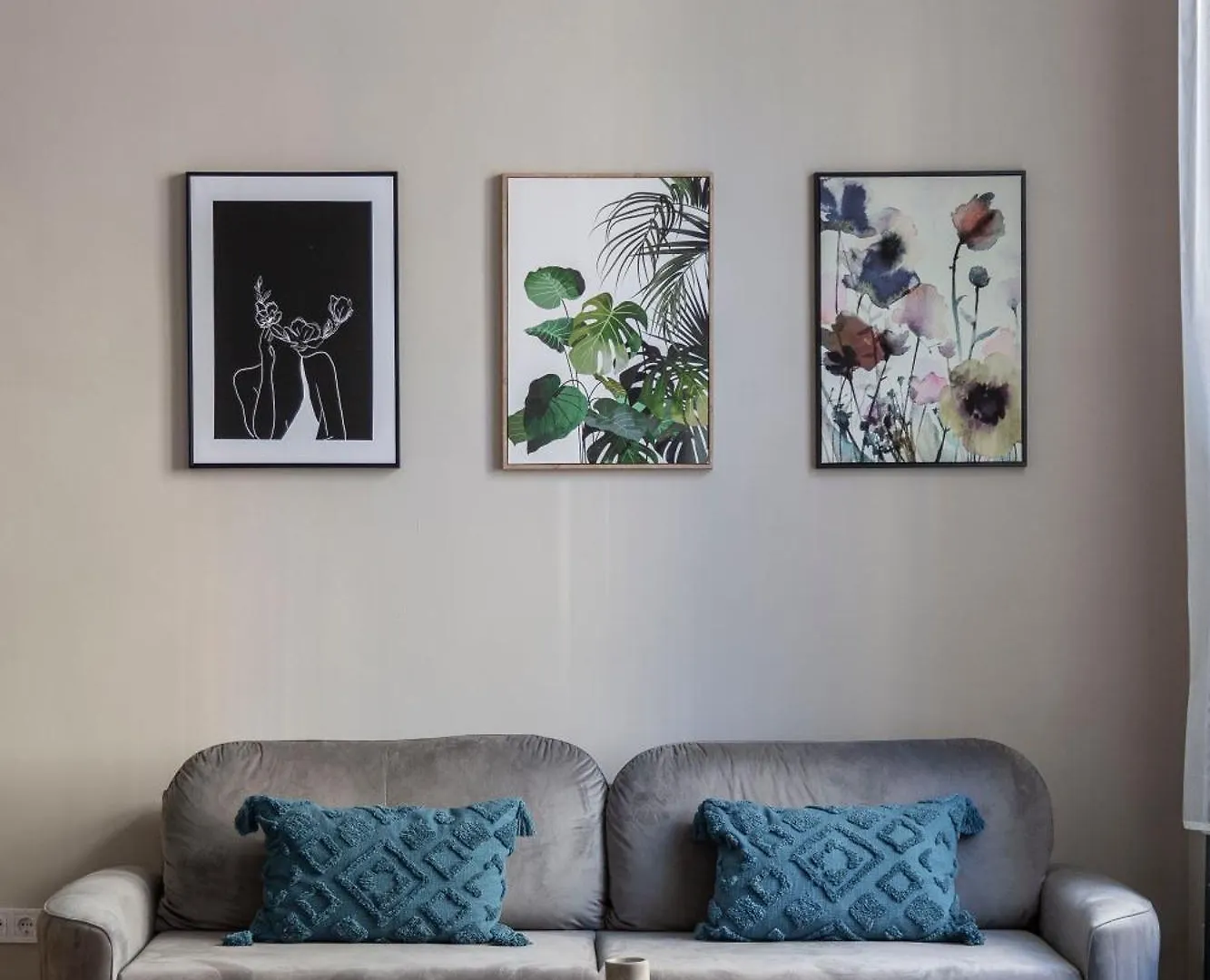 Luxurious & Spacious Central Apartment In The Kertesz Street Budapest